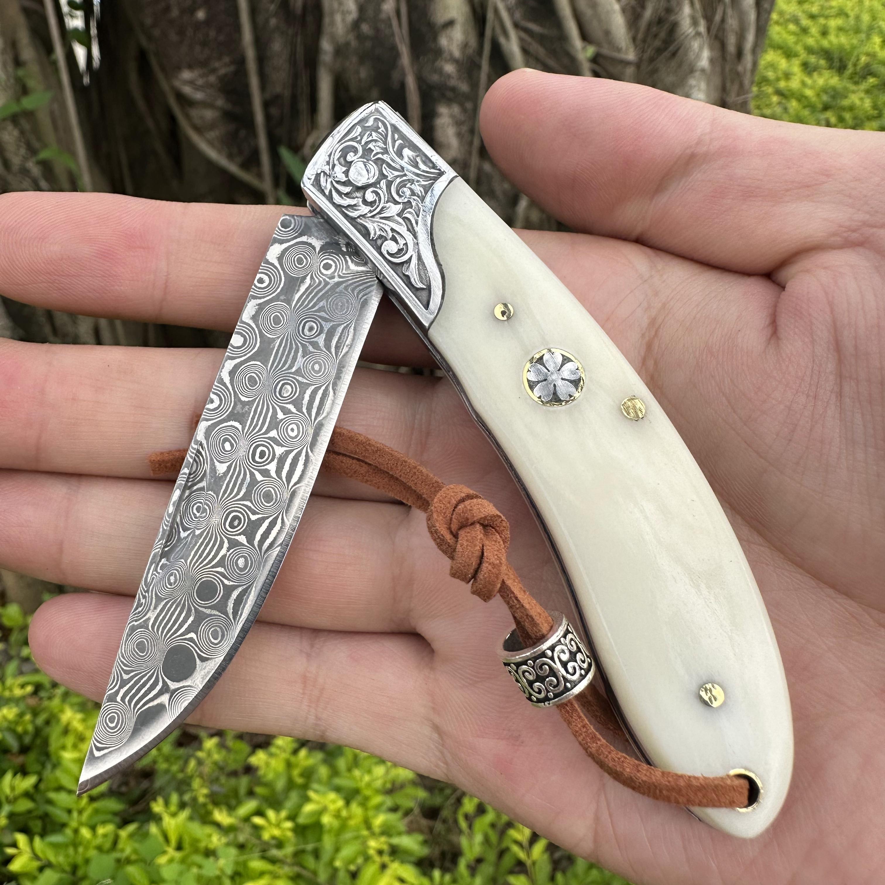 RJ01 Damascus Blade Beef Bone/Resin/Rosewood Handle Pocket Knife