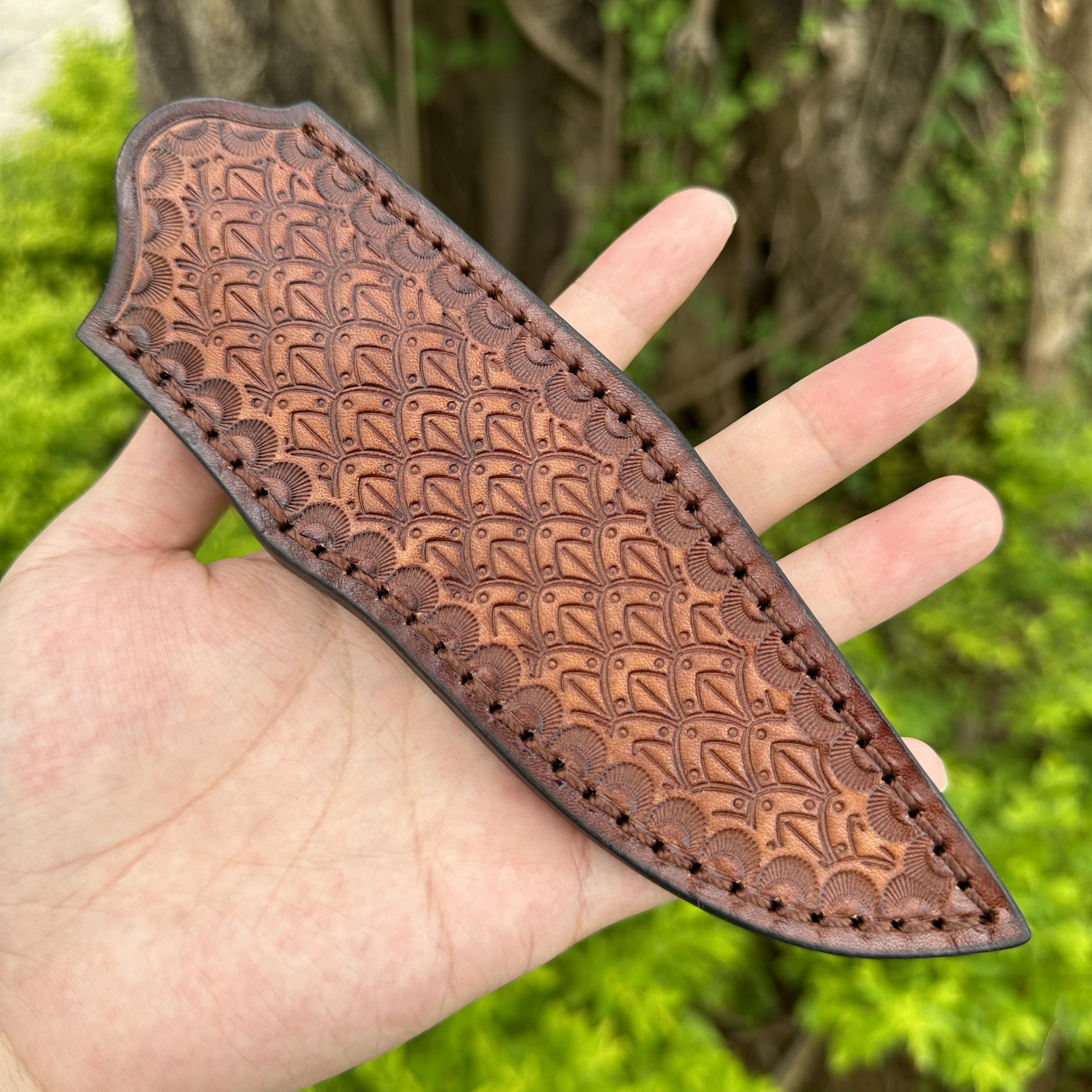 XG4276 Damascus Fixed Blade Knife Stable Wood Handle Leather Sheath