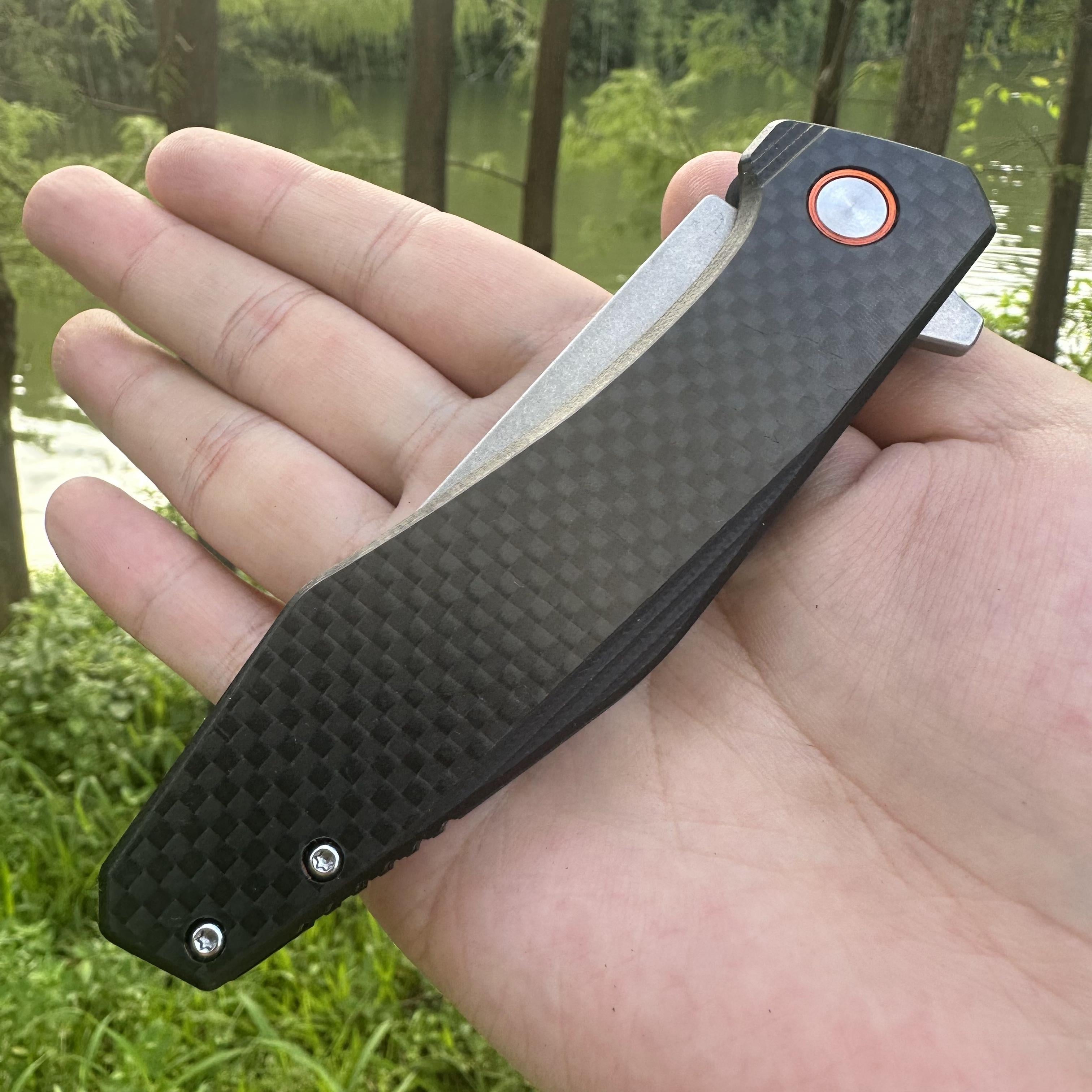 JJ050C D2 Blade Carbon Fiber Handle Folding Knife Liner Lock