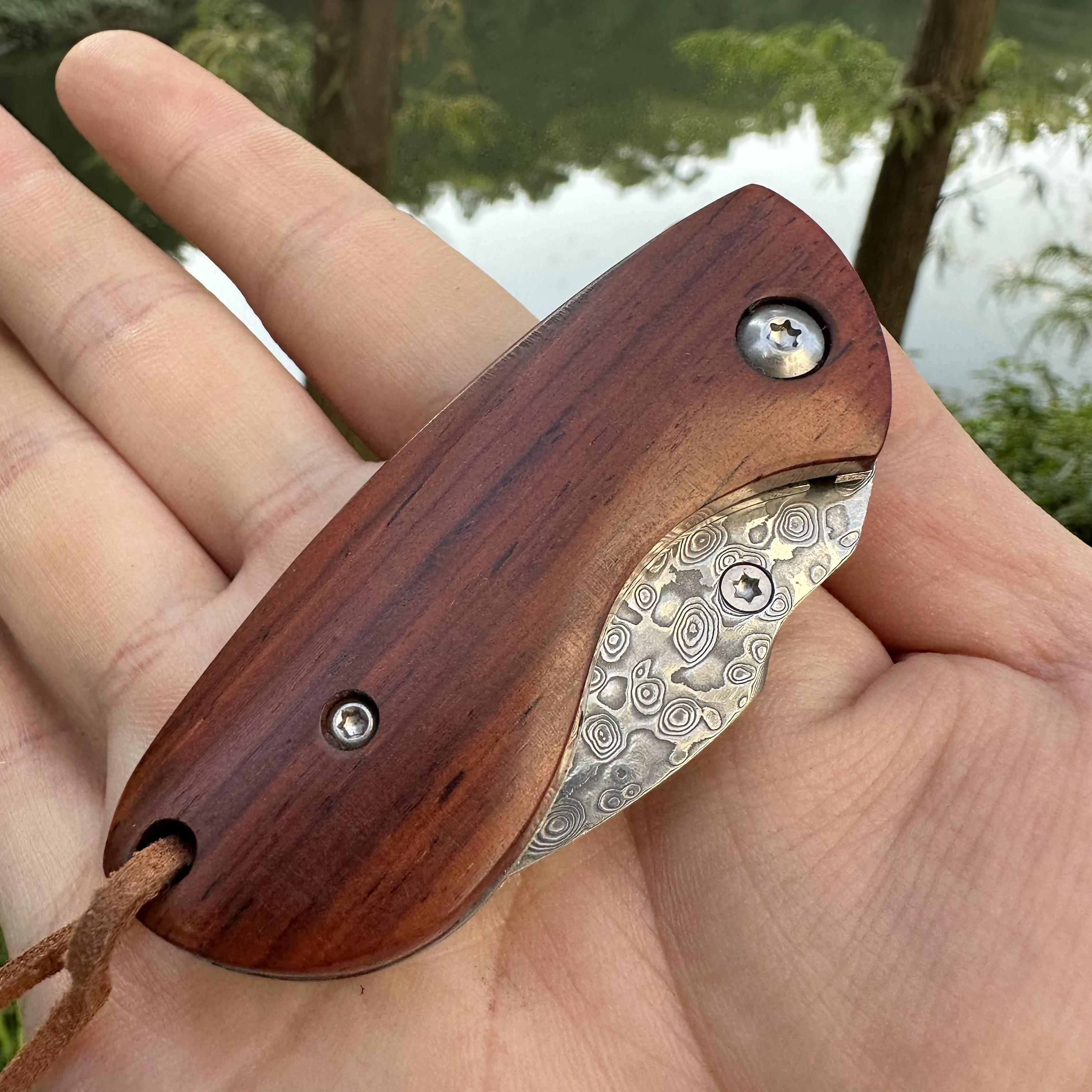 RJ09 Damascus Blade Rose Wood Handle Mini Pocket Knife Liner Lock