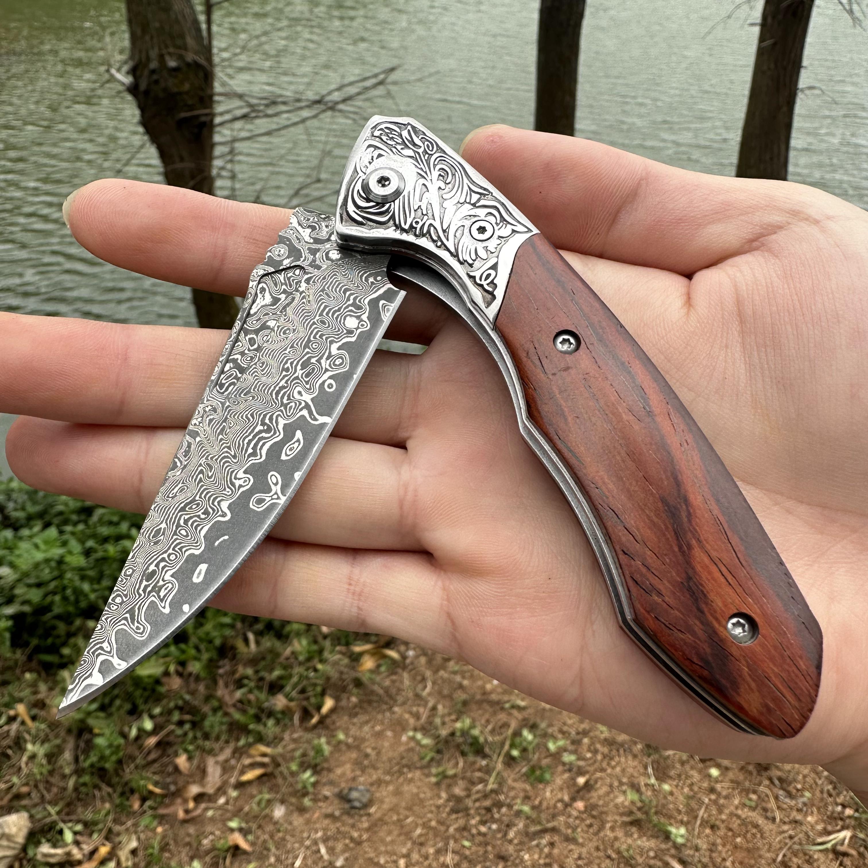 RJ14 Damascus Blade Sandalwood Handle Pocket Knife