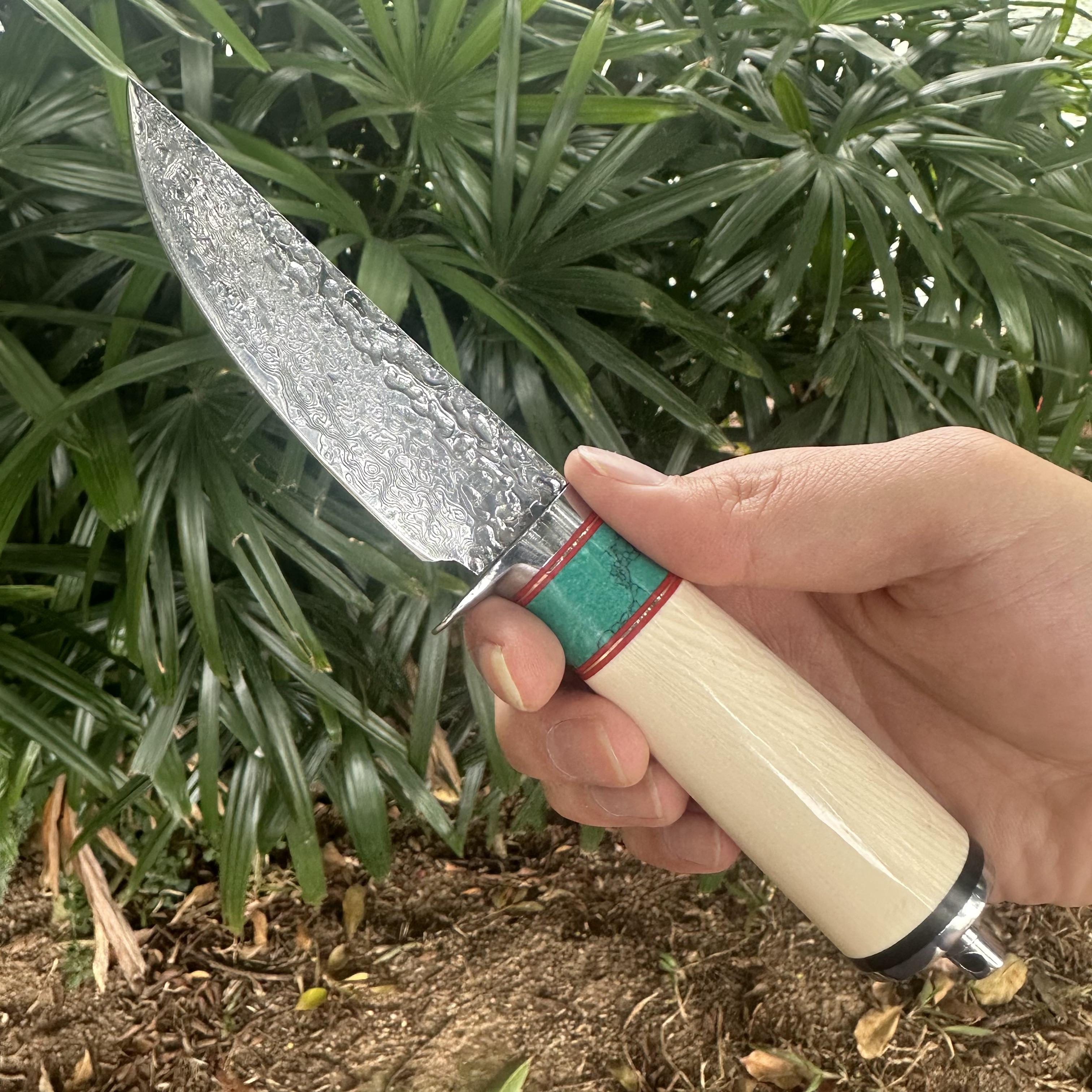 A032 Fixed Damascus VG10 Blade Knife White Resin Handle Leather Sheath