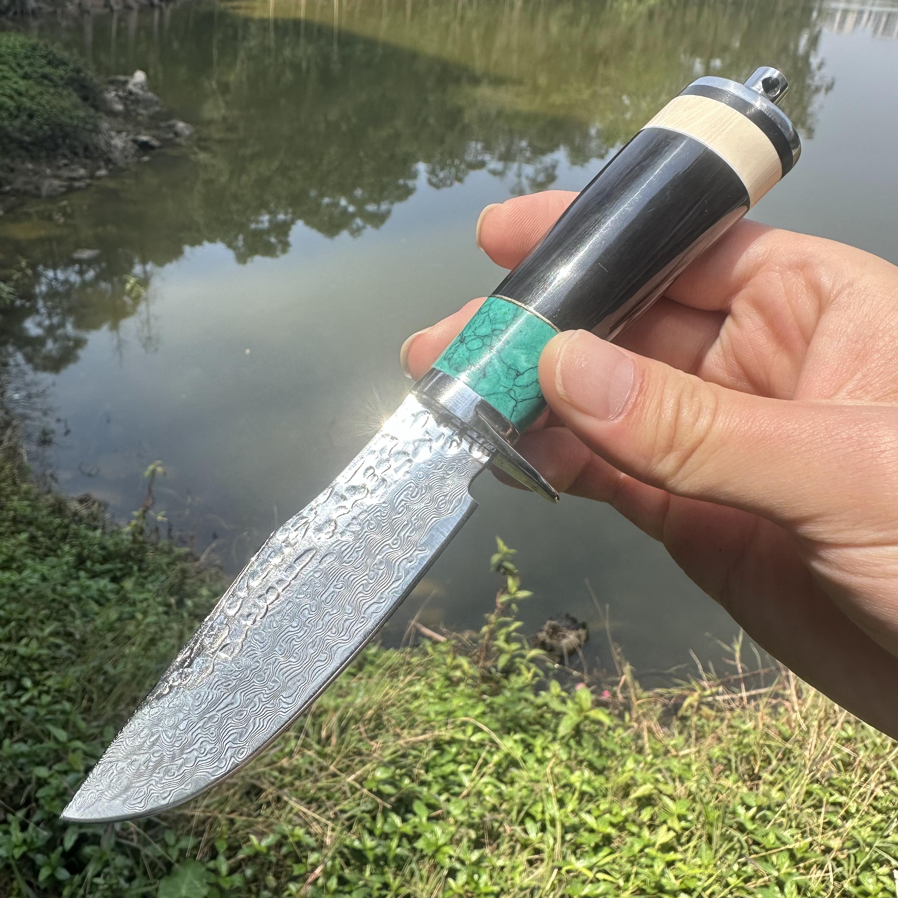 A033 Fixed Damascus VG10 Blade Knife White Beef Bone Handle Leather Sheath