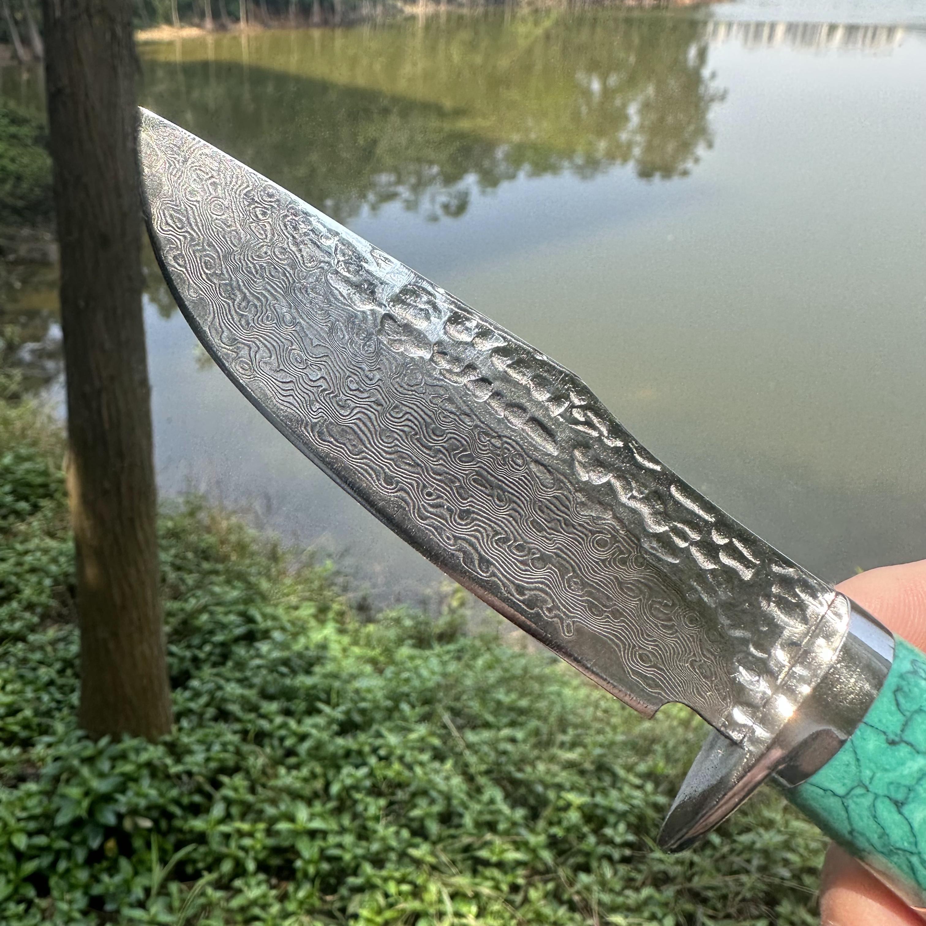 A033 Fixed Damascus VG10 Blade Knife White Beef Bone Handle Leather Sheath