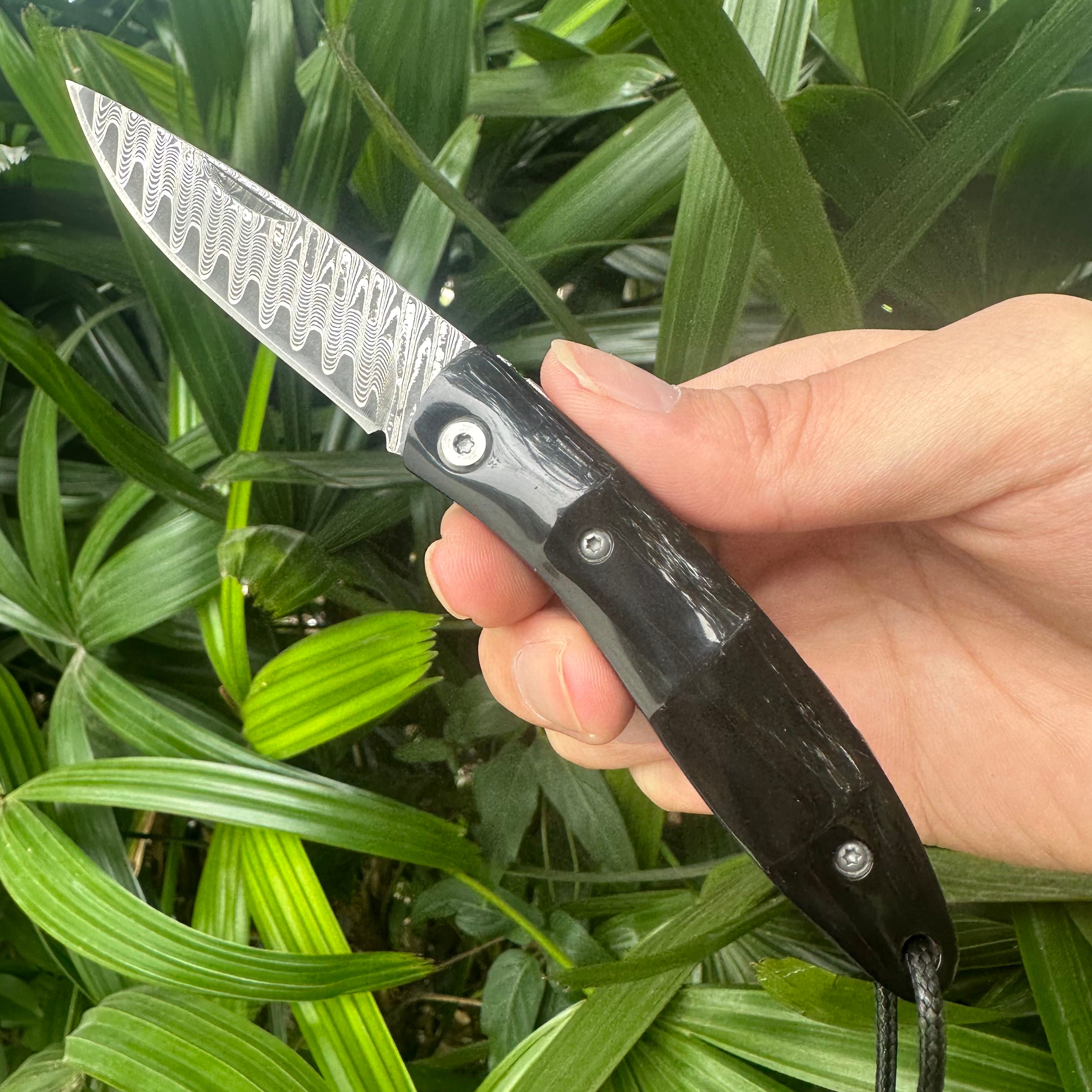 RJ21 Damascus VG10 Steel Blade OX Bone Handle Pocket Knife