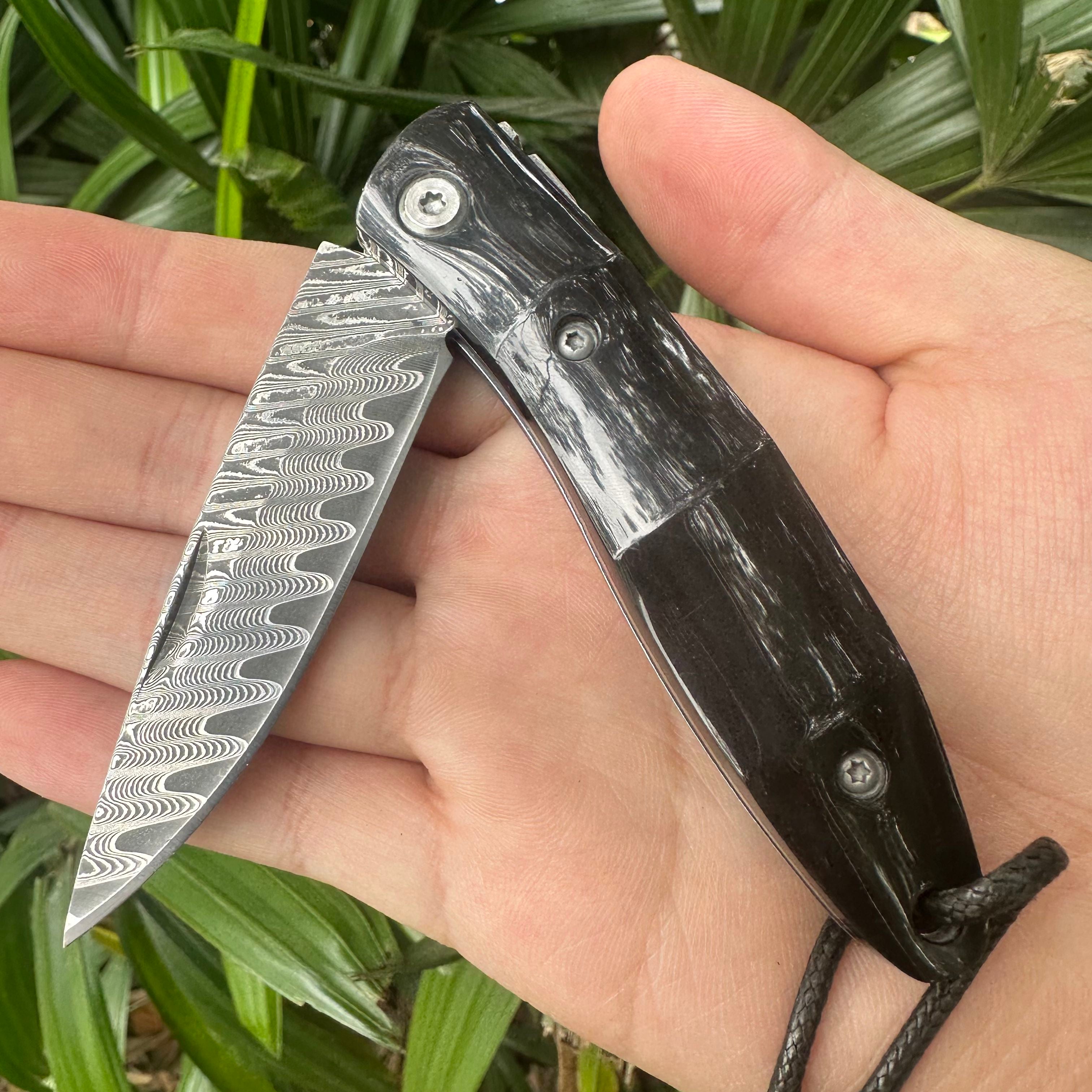 RJ21 Damascus VG10 Steel Blade OX Bone Handle Pocket Knife