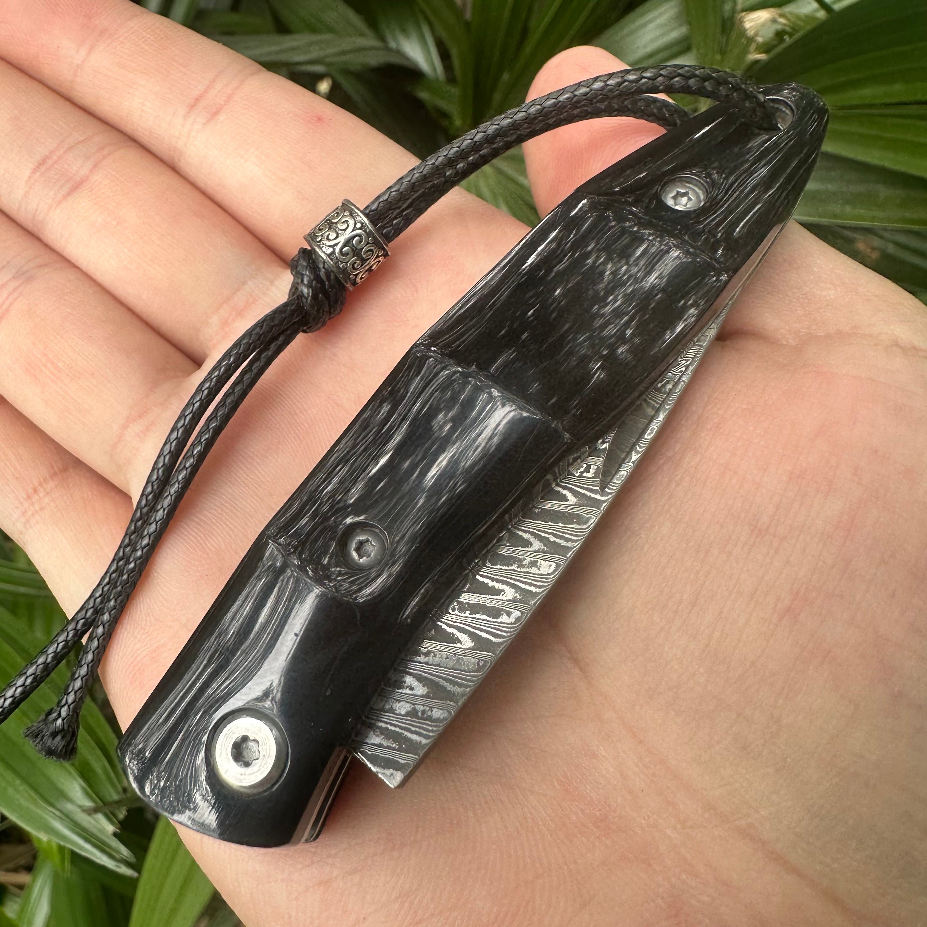 RJ21 Damascus VG10 Steel Blade OX Bone Handle Pocket Knife